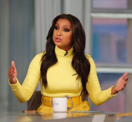 Eboni K Williams | Biography, Father, Husband, Bikini Photos and Net