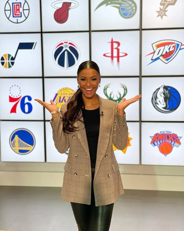 Malika Andrews height