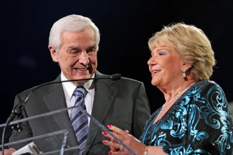 David Jeremiah wife